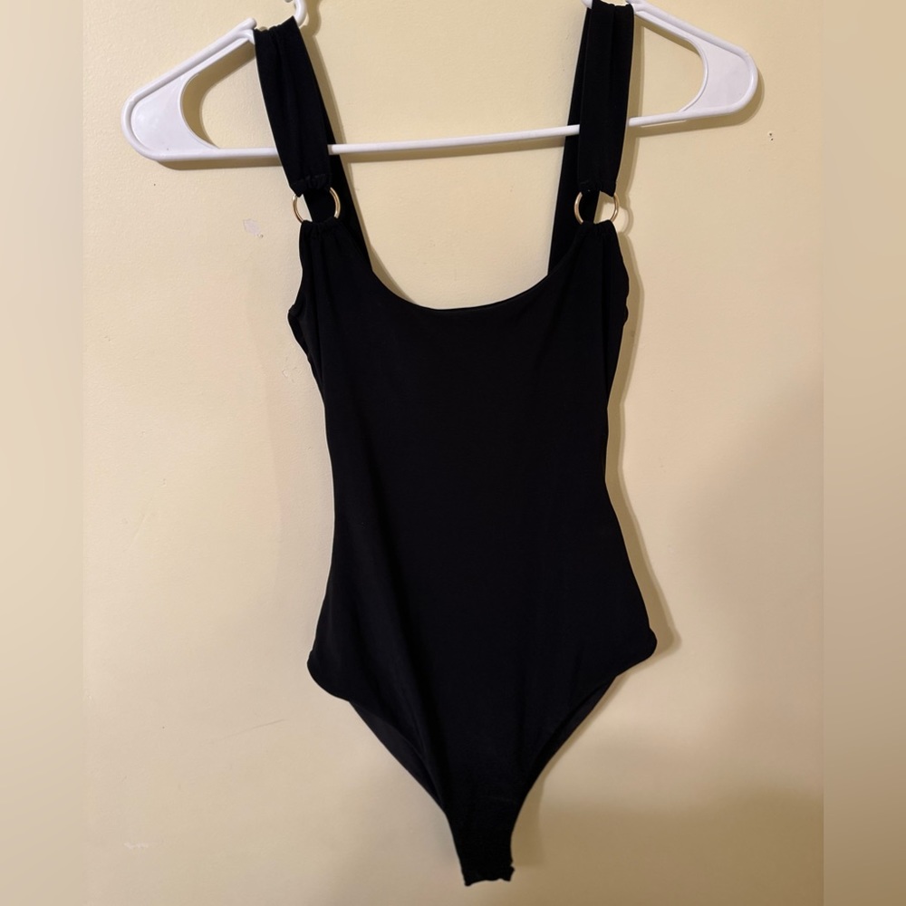 Nasty Gal gold ring black bodysuit US size 2 NEW